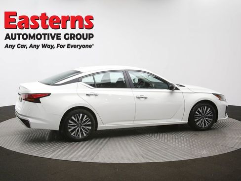 Used 2025 Nissan Altima 2.5 SV image 44