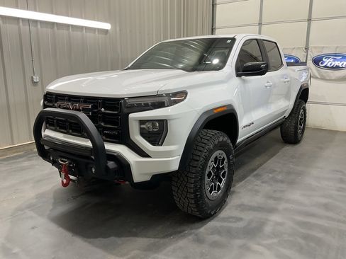 Used 2023 GMC Canyon AT4X w/ Edition 1 image 3