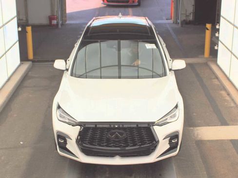 Used 2023 INFINITI QX50 Sport image 2