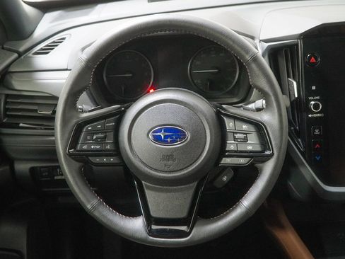 Used 2025 Subaru Forester Touring image 27