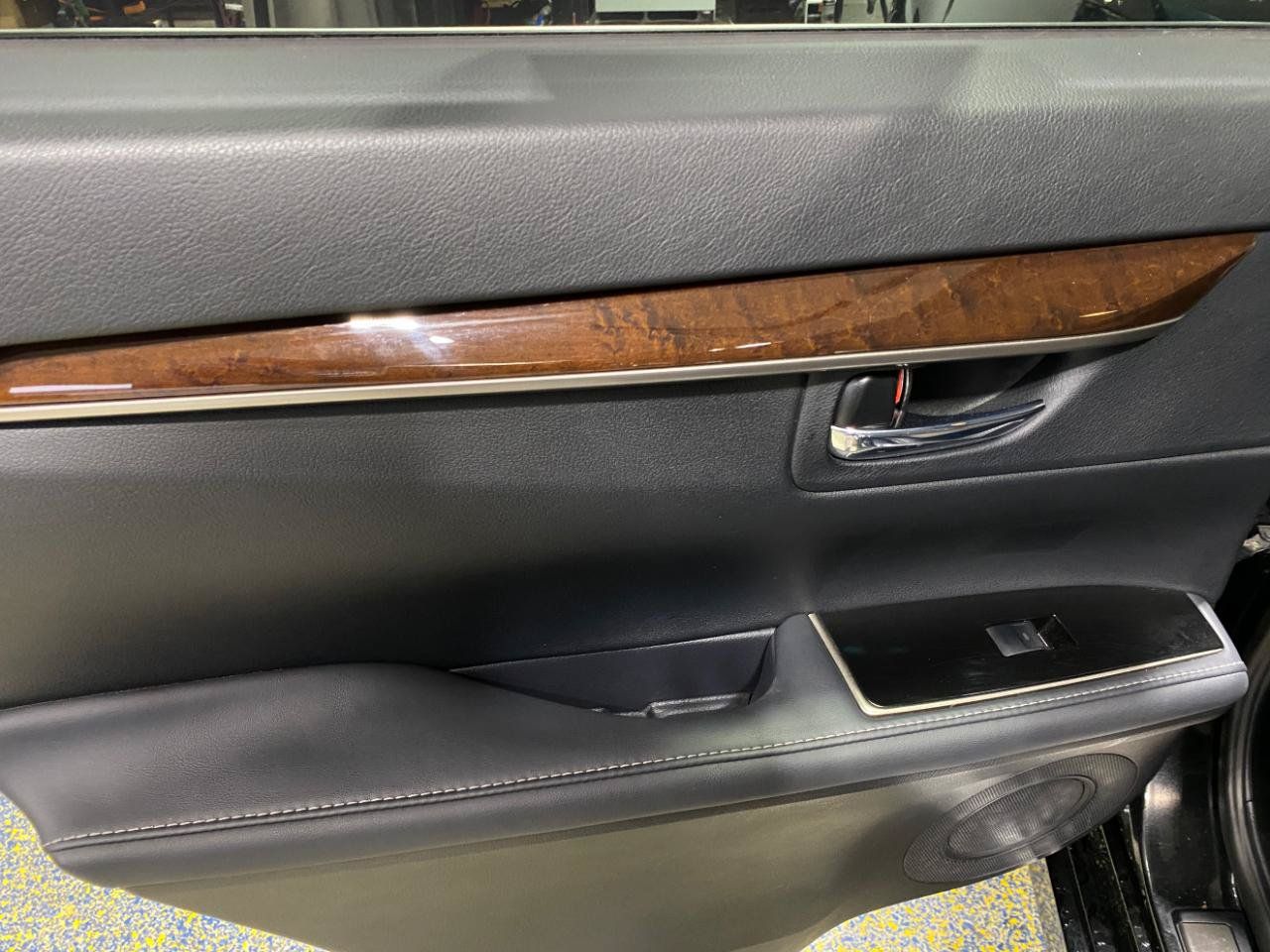 Used 2017 Lexus ES 350 w/ Premium Package FWD image 24