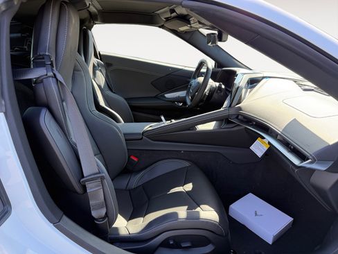 New 2026 Chevrolet Corvette Stingray Coupe w/ Battery Protection Package RWD image 19