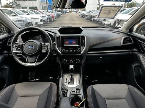 Used 2020 Subaru Crosstrek 2.0i Premium w/ Moonroof Package 1 AWD/4WD image 23