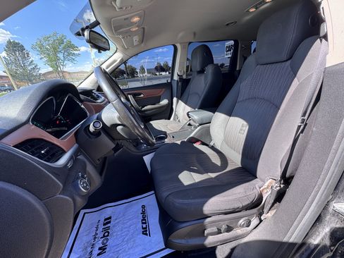 Used 2016 Chevrolet Traverse LT AWD/4WD image 13