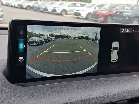 Used 2025 Genesis GV70 2.5T image 16