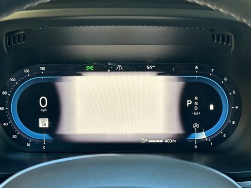 Certified 2022 Volvo XC60 B5 Momentum image 31