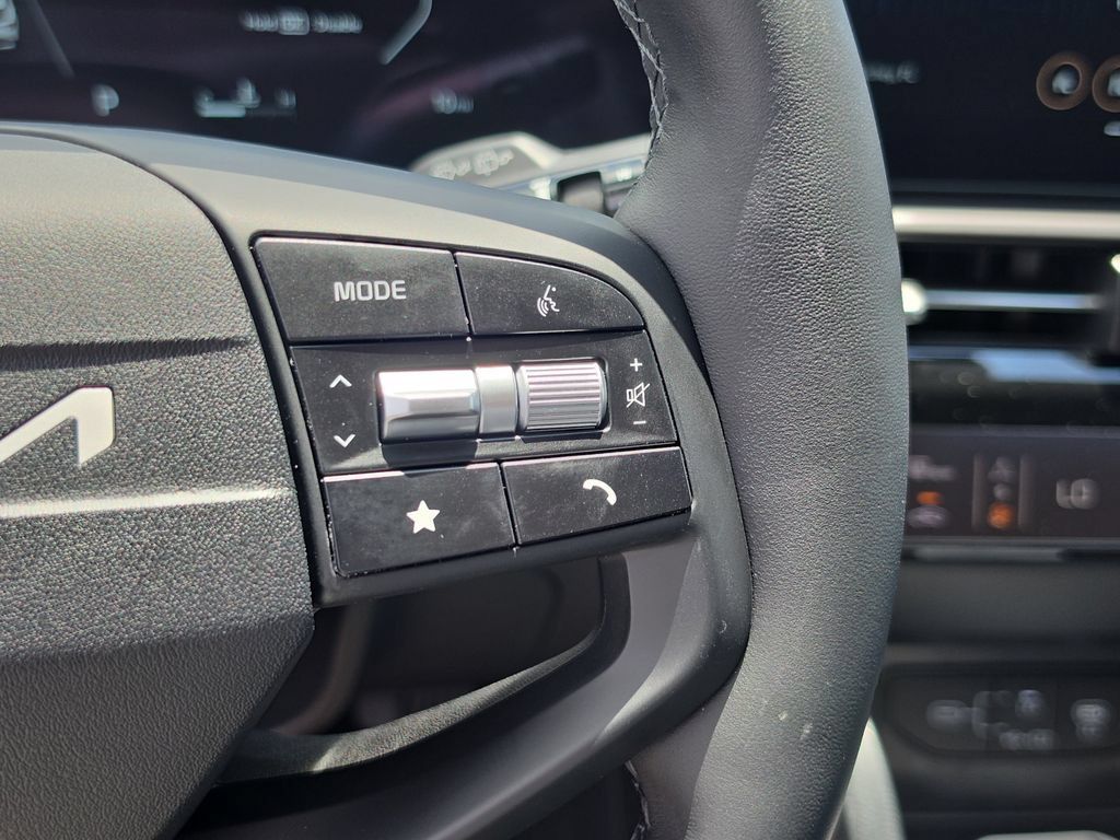 New 2027 Kia Sportage SX FWD image 32