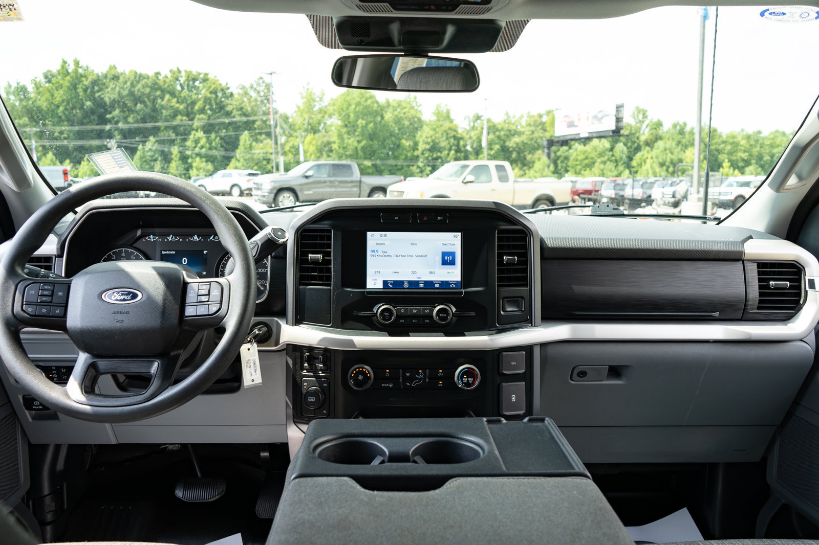 Used 2023 Ford F150 XLT AWD/4WD image 19