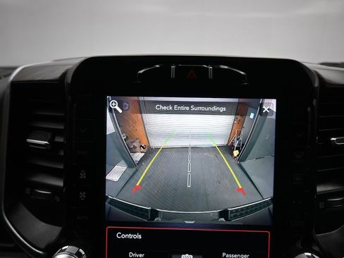 Used 2020 RAM 1500 Laramie AWD/4WD image 20