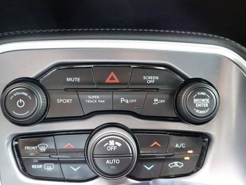 Used 2020 Dodge Challenger R/T w/ Plus Package RWD image 20