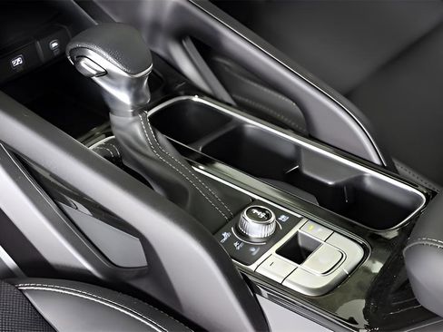 Used 2024 Kia Telluride LX image 36