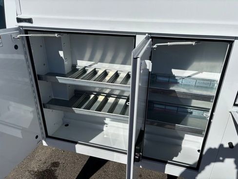 New 2025 Chevrolet Express 3500 w/ Power Convenience Package image 17