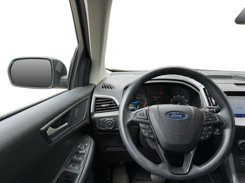 Used 2020 Ford Edge SE FWD image 21