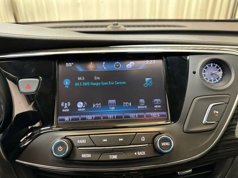 Used 2017 Buick Envision Essence image 14