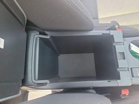 New 2026 Subaru Crosstrek 2.0i Premium AWD/4WD image 32