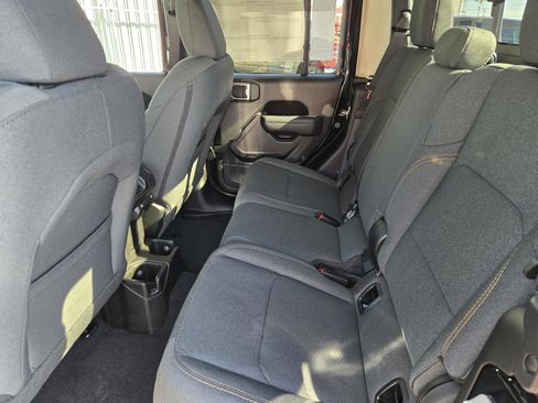 New 2026 Jeep Gladiator Sport image 29