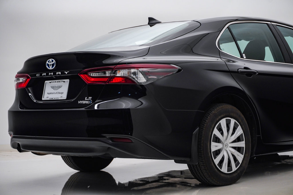 Used 2021 Toyota Camry LE FWD image 11