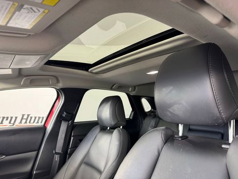 Used 2025 MAZDA CX-30 AWD 2.5 S w/ Preferred Package image 4