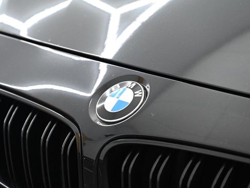 Used 2016 BMW M3 w/ Executive Package RWD image 9