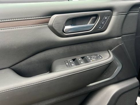 New 2026 Nissan Armada Platinum AWD/4WD image 11