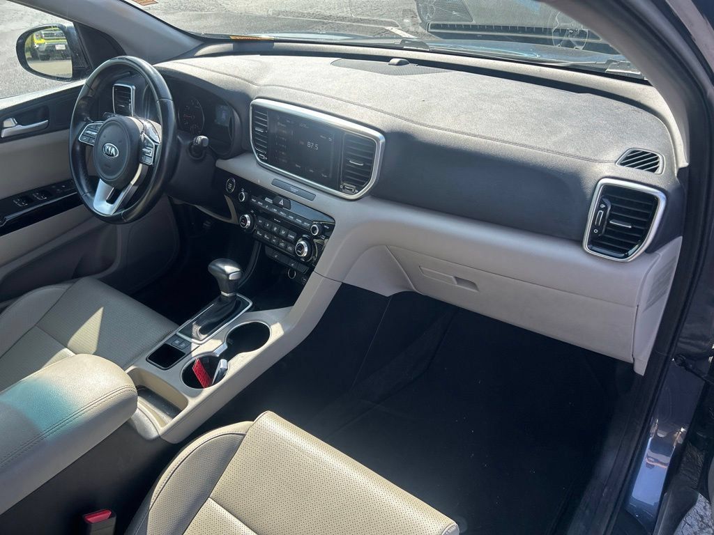 Used 2020 Kia Sportage EX FWD image 39