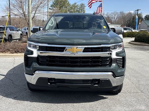 New 2026 Chevrolet Silverado 1500 LT w/ Z71 Off-Road Package AWD/4WD image 4