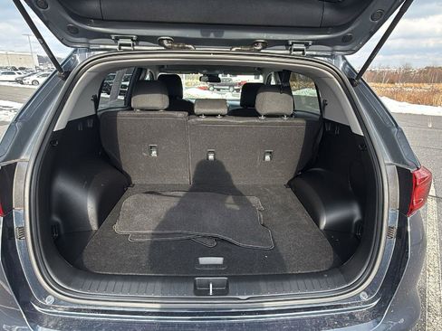 Used 2022 Kia Sportage LX image 21