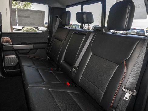 New 2026 Ford F250 Lariat w/ Black Appearance Package AWD/4WD image 39