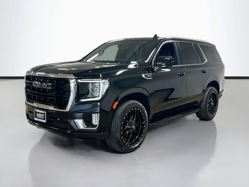 Used 2021 GMC Yukon SLE RWD image 3