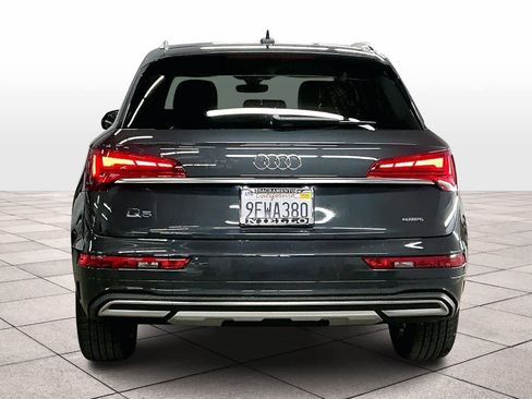 Used 2023 Audi Q5 2.0T Premium w/ Convenience Package image 7