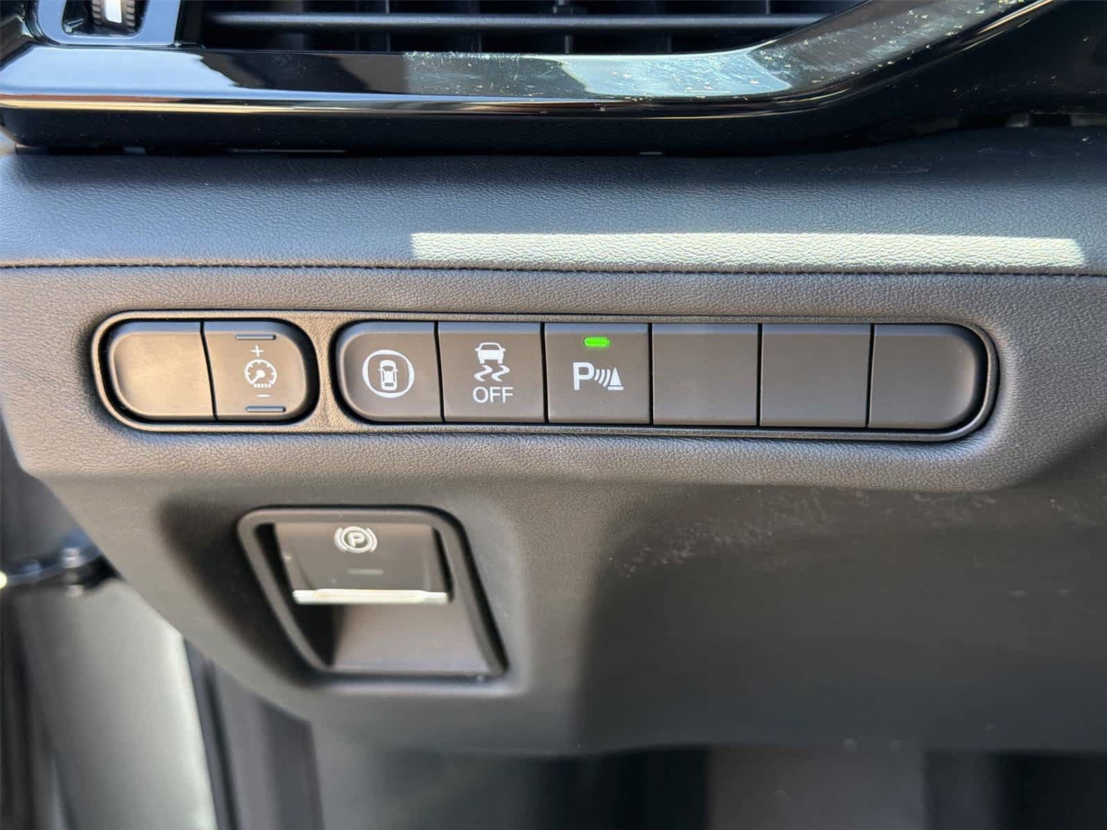Used 2024 Acura MDX w/ Technology Package FWD image 39