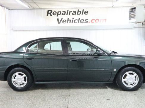 Used 2001 Buick Le Sabre Custom w/ Luxury Pkg image 4