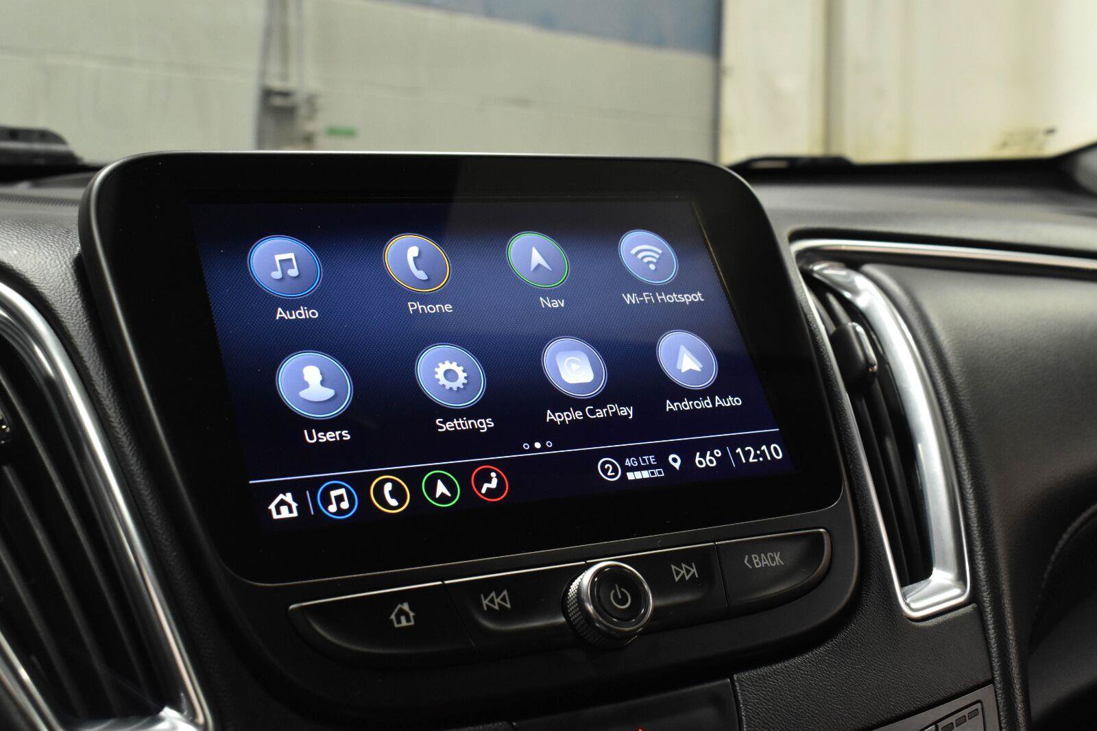 Used 2022 Chevrolet Malibu Premier FWD image 14