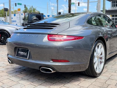 Used 2013 Porsche 911 Carrera image 11