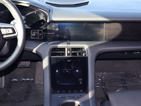 Certified 2022 Porsche Taycan image 20