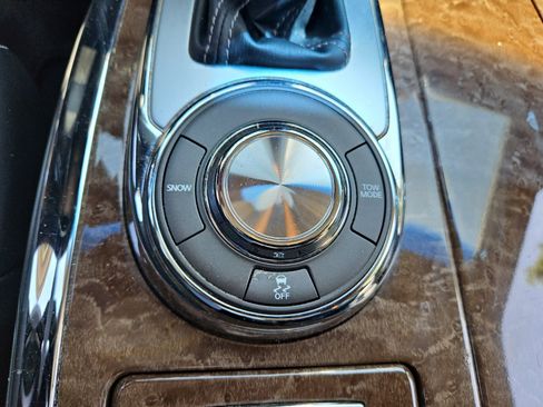Used 2017 INFINITI QX80 2WD w/ Driver Assistance Package image 31