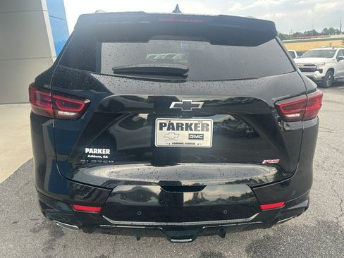 Used 2023 Chevrolet Blazer RS w/ Driver Confidence II Package FWD image 3