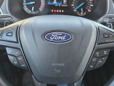 Used 2018 Ford Edge SE AWD/4WD image 18