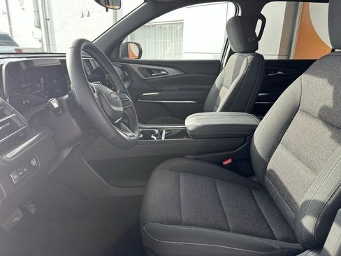 Certified 2024 Chevrolet Traverse LT w/ Trailering Package image 20