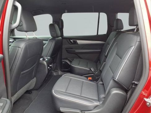 Used 2026 Buick Enclave Preferred FWD image 20