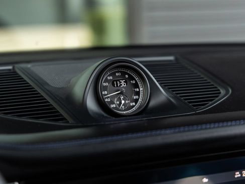 Certified 2026 Porsche Macan S AWD/4WD image 31