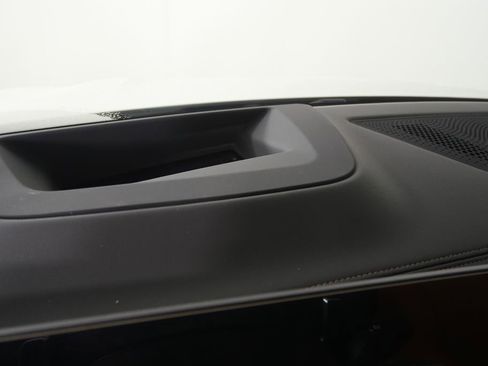 New 2026 BMW X7 xDrive40i AWD/4WD image 21