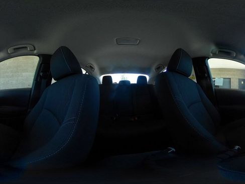 Used 2025 Toyota Corolla LE FWD image 40