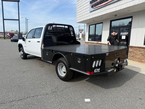 Used 2025 Chevrolet Silverado 3500 W/T w/ WT Convenience Package image 6