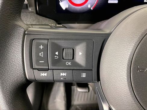 New 2026 Nissan Kicks S image 29