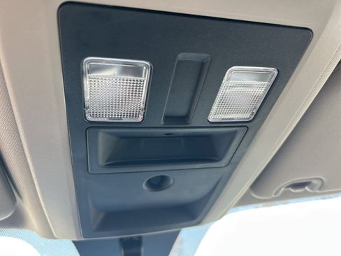 Used 2018 RAM 1500 Express image 40