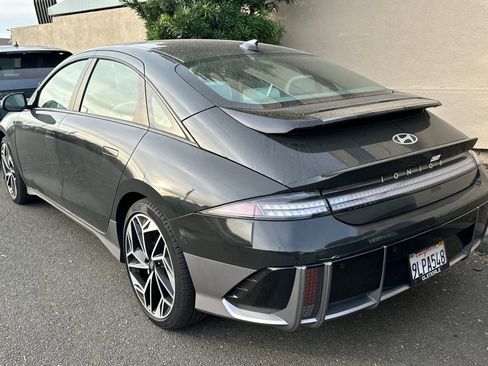 Used 2024 Hyundai Ioniq 6 SEL image 5