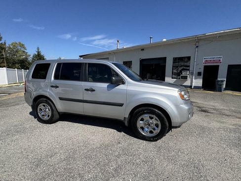 Used 2010 Honda Pilot LX image 12