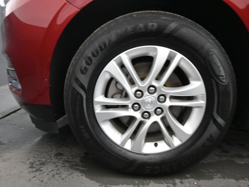 Used 2019 Buick Enclave Essence AWD/4WD image 9
