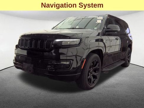Used 2024 Jeep Wagoneer Series II AWD/4WD image 4